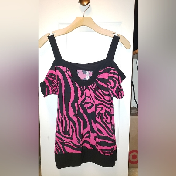 Kiwi Tops - Pink Zebra Top